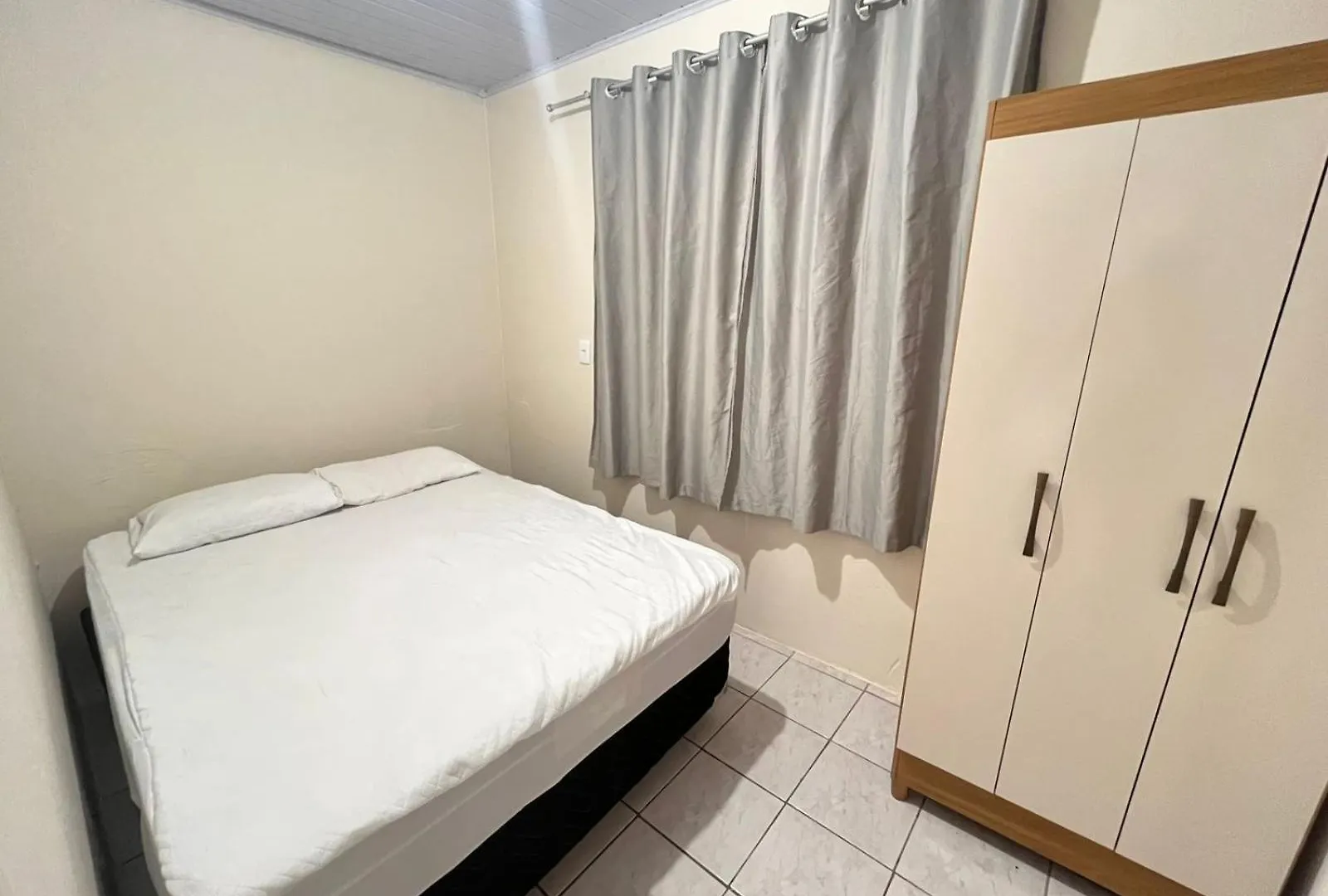Casa Poucos Passos Do Mar Villa Bombinhas Holiday home